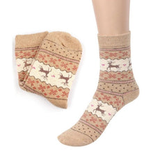 LandFox   Cute Christmas Deer Design Casual Knit Wool Socks Warm  Mens Women BL